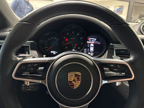 Used 2017 Porsche Macan GTS image 33