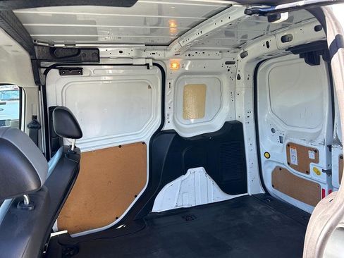 Used 2018 Ford Transit Connect XL image 21