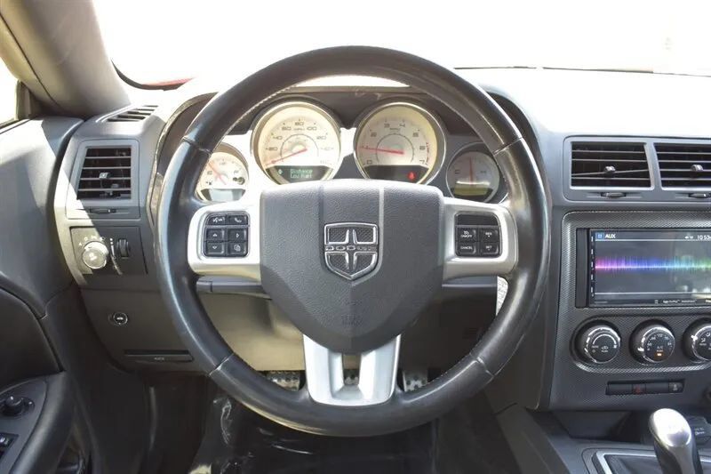 Used 2011 Dodge Challenger R/T RWD image 16