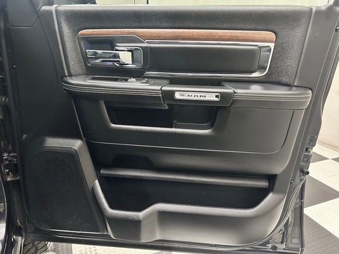 Used 2017 RAM 2500 Laramie image 17