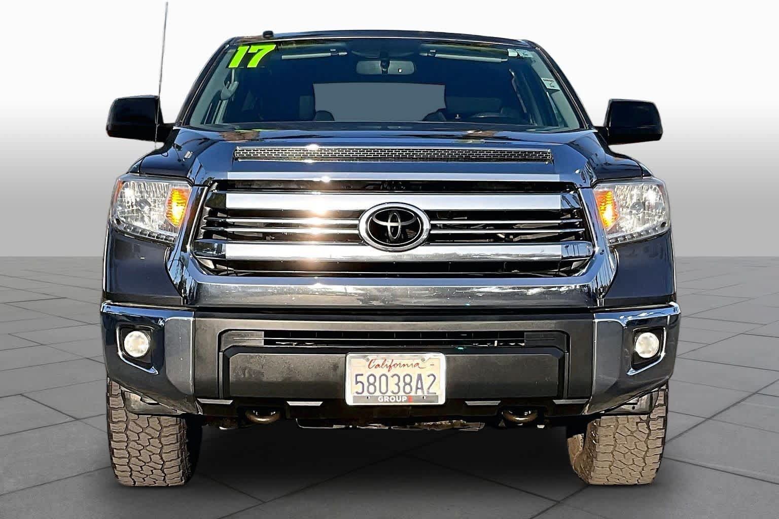 Used 2017 Toyota Tundra SR5 w/ TRD Off Road Package AWD/4WD image 3