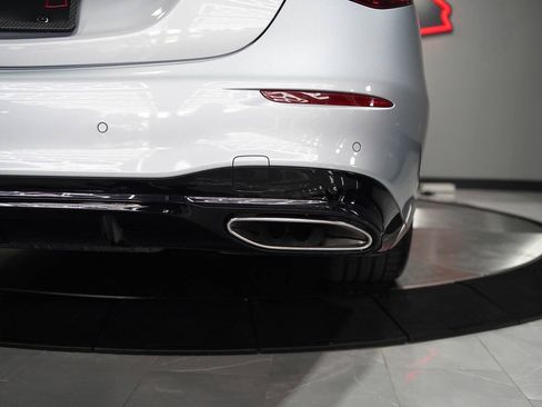 Used 2022 Mercedes-Benz S 500 4MATIC image 40