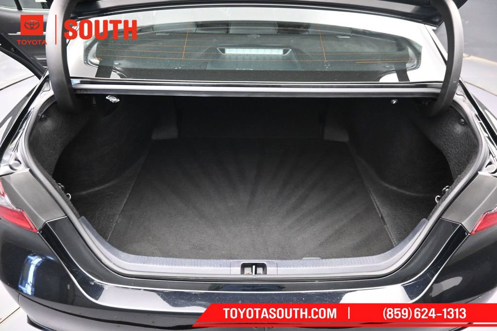Used 2023 Toyota Camry SE w/ Convenience Package FWD image 29