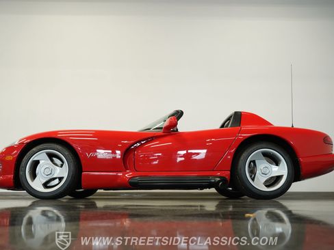 Used 1993 Dodge Viper RT/10 image 8