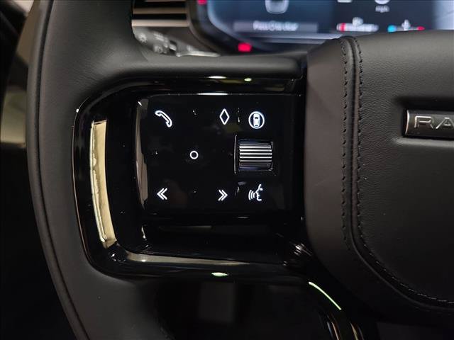 New 2027 Land Rover Range Rover Sport Dynamic SE AWD/4WD image 17