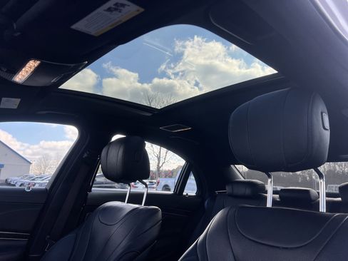 Used 2018 Mercedes-Benz S 450 Sedan image 15