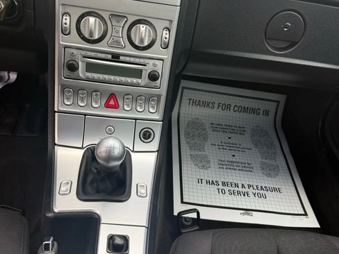 Used 2005 Chrysler Crossfire Convertible RWD image 12