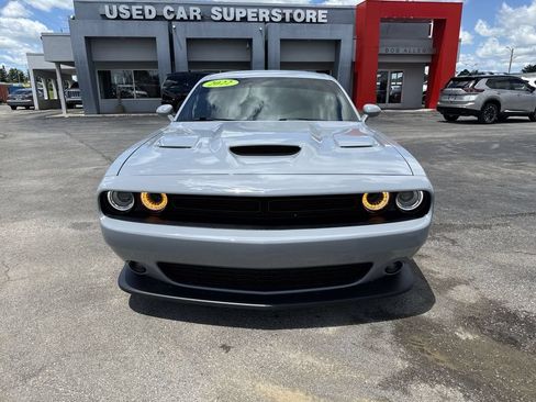 Used 2022 Dodge Challenger R/T Scat Pack RWD image 16