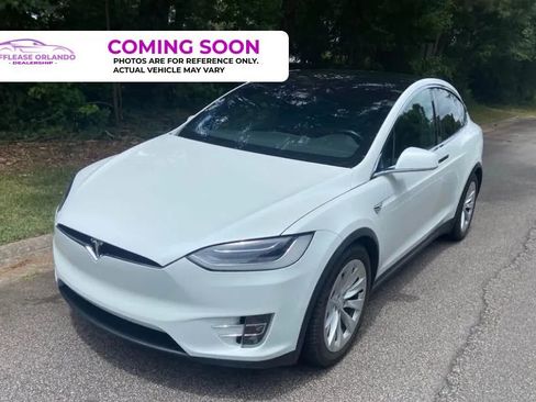 Used 2017 Tesla Model X 75D image 1