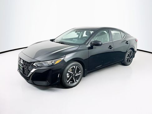 Used 2024 Nissan Sentra SV FWD image 3