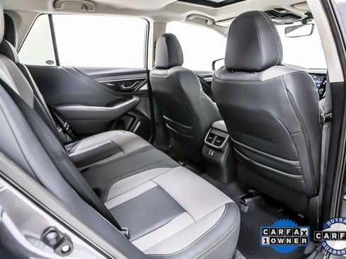Used 2025 Subaru Outback Onyx Edition image 35