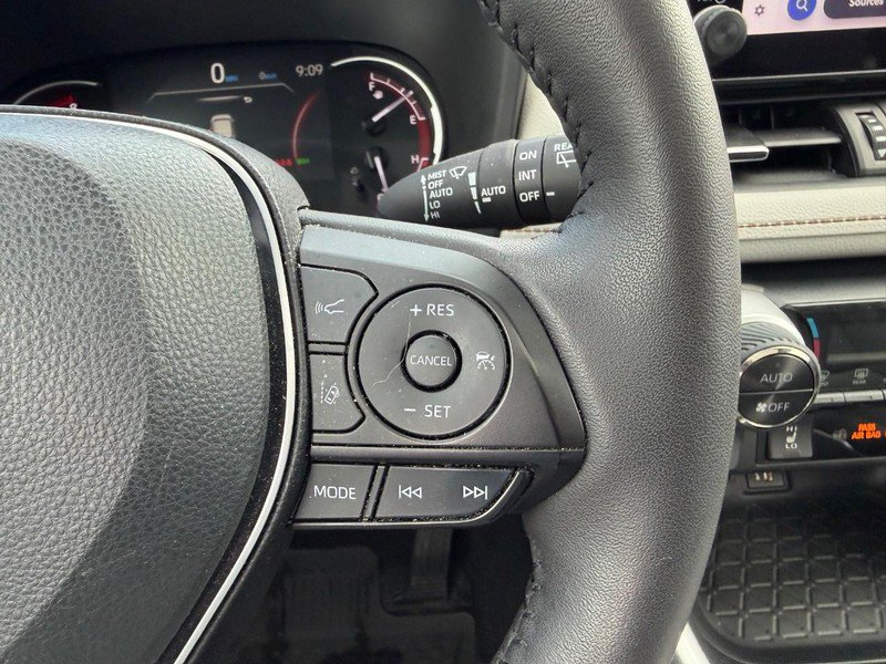 Used 2025 Toyota RAV4 XLE Premium w/ Weather Package AWD/4WD image 14