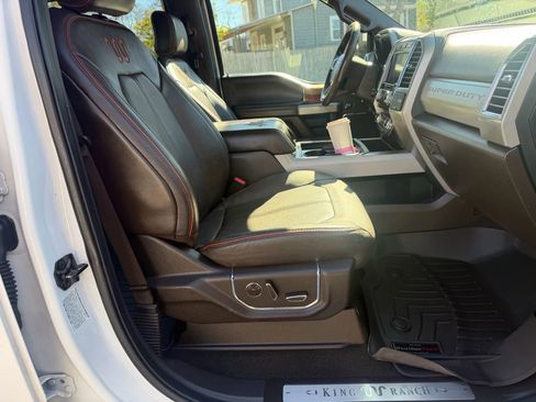 Used 2017 Ford F350 King Ranch w/ King Ranch Ultimate Package image 15