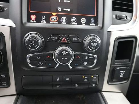 Used 2017 RAM 1500 Big Horn AWD/4WD image 24