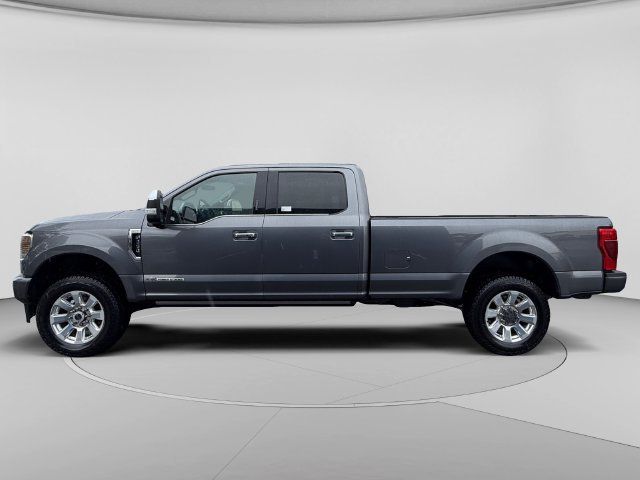 Used 2022 Ford F350 Platinum AWD/4WD image 2