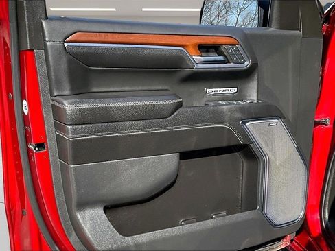 Used 2023 GMC Sierra 1500 Denali w/ Technology Package image 22