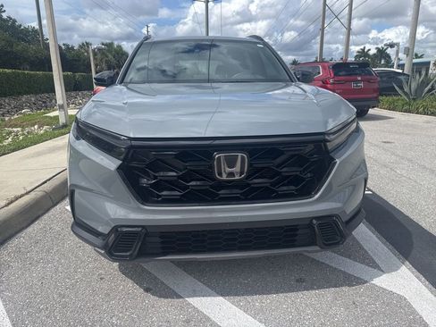 Used 2025 Honda CR-V Sport image 5