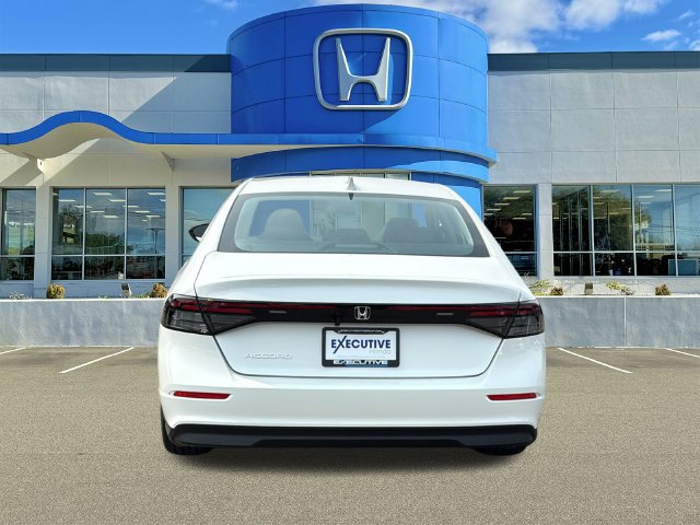 New 2026 Honda Accord LX image 5