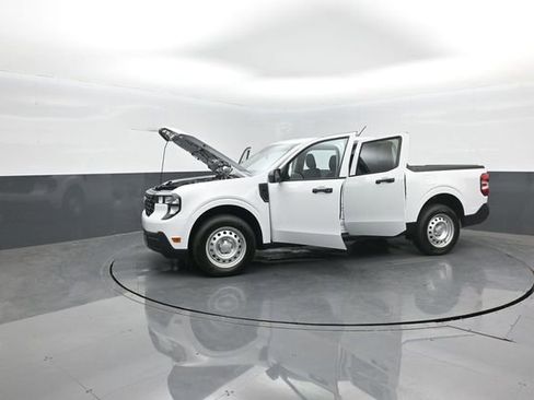 New 2026 Ford Maverick XL w/ Equipment Group 101A AWD/4WD image 43