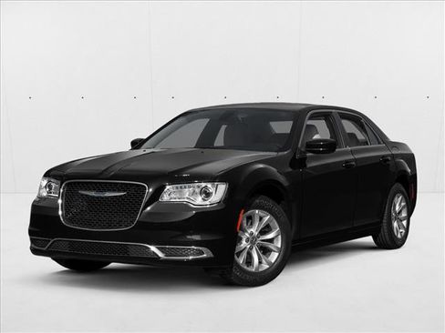 Used 2016 Chrysler 300 Limited w/ Driver Convenience Group image 1