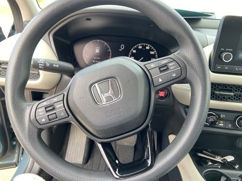 Used 2024 Honda HR-V LX image 31