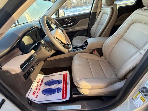 Used 2023 Lincoln Corsair Reserve w/ Equipment Group 201A image 22