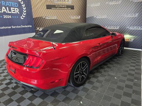 Used 2020 Ford Mustang Premium RWD image 13