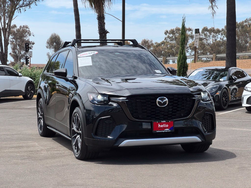 Certified 2025 MAZDA CX-70 Plug-In Hybrid w/ Premium Pkg AWD/4WD image 4