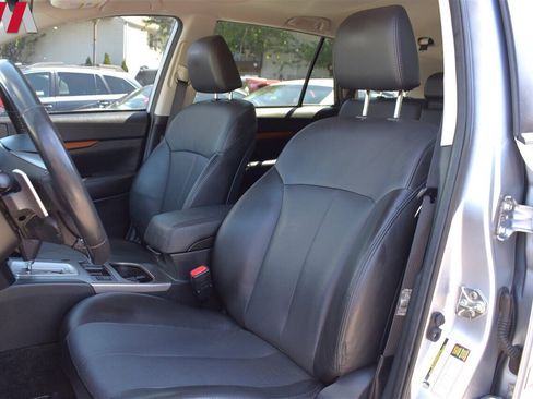 Used 2013 Subaru Outback 2.5i Limited image 11