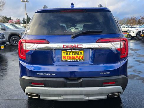 Used 2023 GMC Acadia SLT image 4