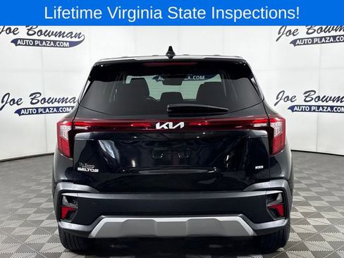 Used 2024 Kia Seltos LX AWD/4WD image 7