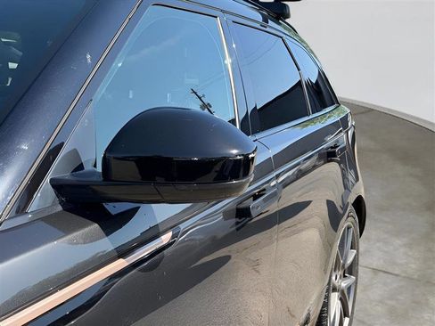 Used 2023 Land Rover Range Rover Velar R-Dynamic S image 8
