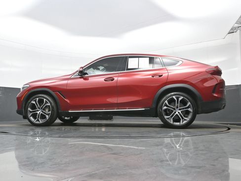 Used 2021 BMW X6 sDrive40i w/ Luxury Seating Package 2 RWD image 31