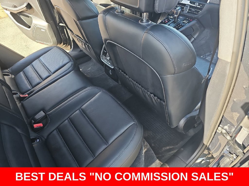 Used 2024 Porsche Macan GTS AWD/4WD image 11
