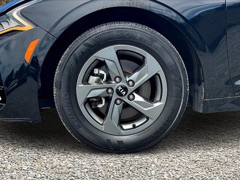 Used 2021 Kia K5 LXS image 8