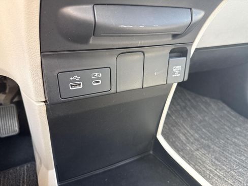 Certified 2025 Honda Odyssey EX-L image 35