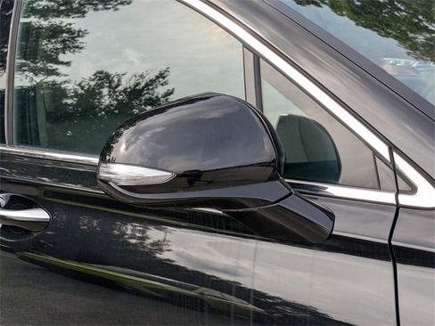 Used 2023 Hyundai Santa Fe SEL image 11