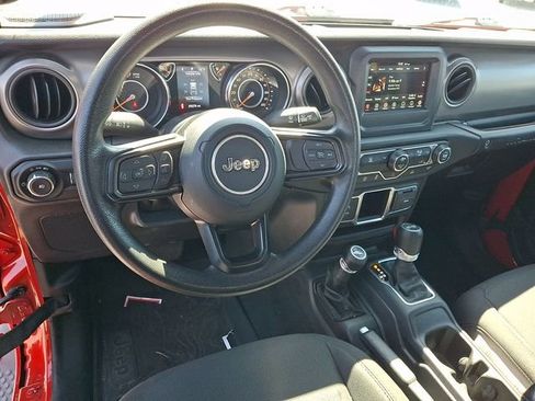 Used 2022 Jeep Wrangler Sport AWD/4WD image 11