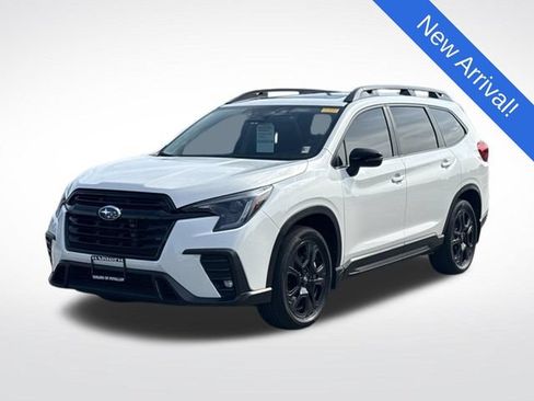 Used 2023 Subaru Ascent Onyx Edition AWD/4WD image 3