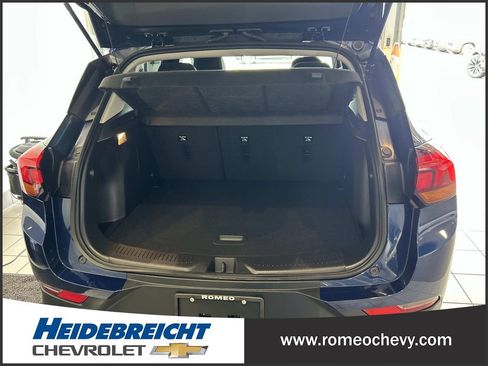 Used 2023 Buick Encore GX Select w/ Safety Package II image 15