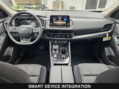 New 2026 Nissan Rogue SV image 19