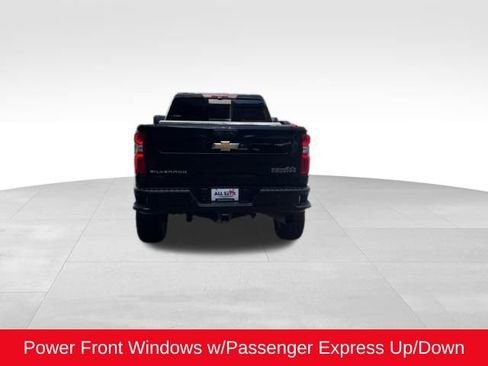 Used 2023 Chevrolet Silverado 2500 High Country w/ Z71 Off-Road Package image 17