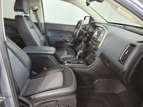 Used 2018 Chevrolet Colorado Z71 AWD/4WD image 29
