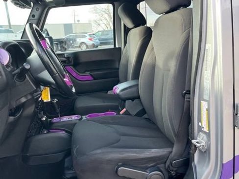 Used 2018 Jeep Wrangler Unlimited Sport S AWD/4WD image 26