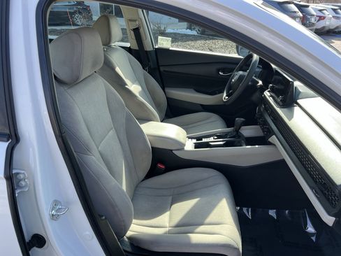 Used 2023 Honda Accord LX image 24