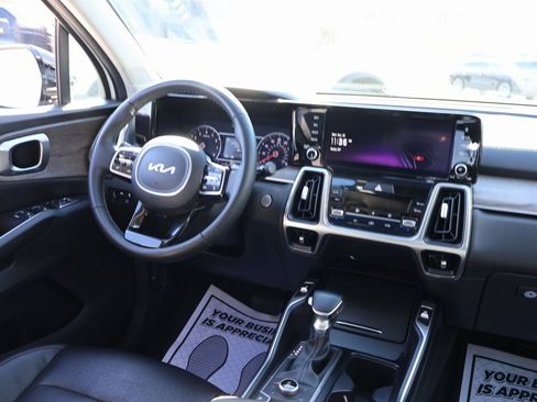 Used 2022 Kia Sorento X-Line EX image 14