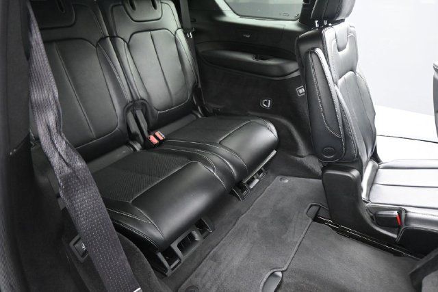 Used 2021 Jeep Grand Cherokee L Overland w/ Luxury Tech Group IV AWD/4WD image 27