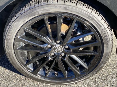 Used 2023 Toyota Camry XSE image 21