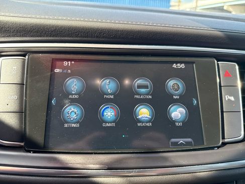 Used 2019 Buick Enclave Essence AWD/4WD image 19
