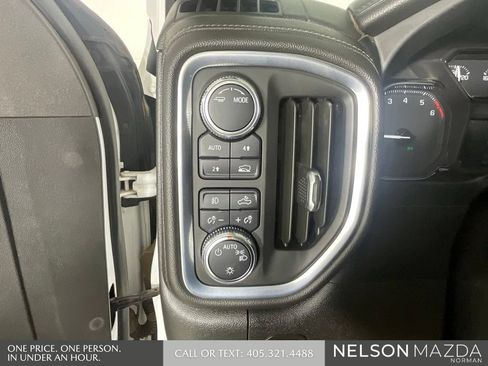 Used 2022 GMC Sierra 1500 Elevation w/ Preferred Package AWD/4WD image 40